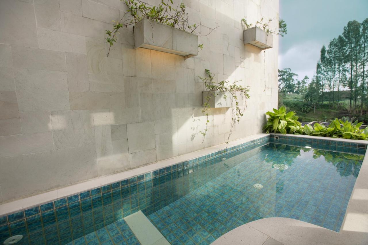 Sunsetfalls Gardens&Resort Magelang Exterior foto